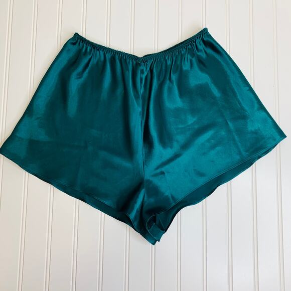 Green Satin 2 Pc Tap Pants Camisole Lingerie Pajamas Nighty Vintage Small - Picture 8 of 9